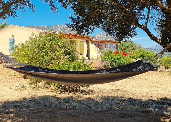Tatil Evi Country Sant' Elene- Mirto Orosei
