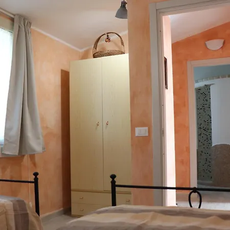 Country Sant' Elene- Mirto Holiday home