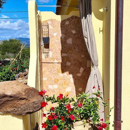 Dom wakacyjny Country Sant' Elene- Mirto