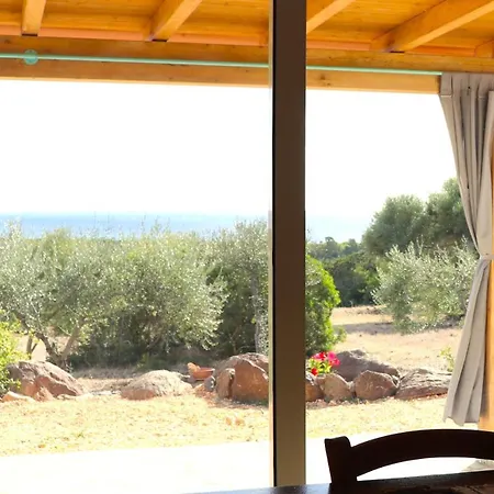 Country Sant' Elene- Mirto *