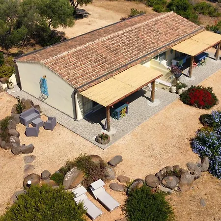 Country Sant' Elene- Mirto Dom wakacyjny Orosei