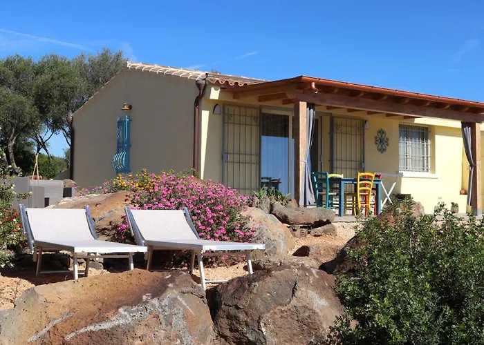 Country Sant' Elene- Mirto Vakantiehuis
