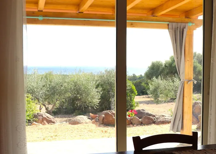 Country Sant' Elene- Mirto *